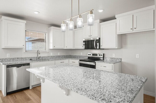 Building Photo - Country Living In Roosevelt ISD!