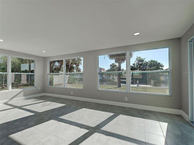 Building Photo - 4342 Ewing Cir