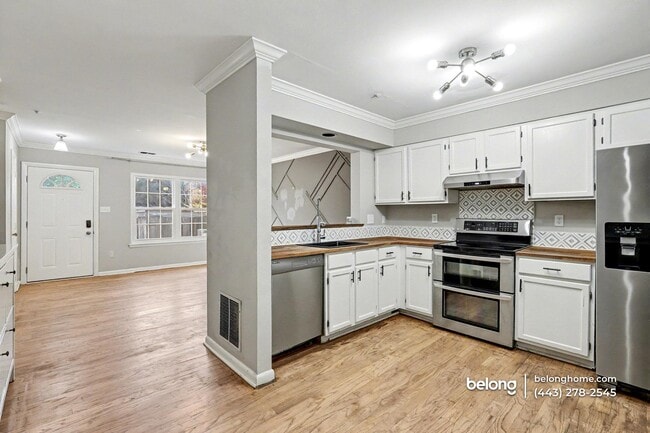 Building Photo - 19009 Crosstie Terrace