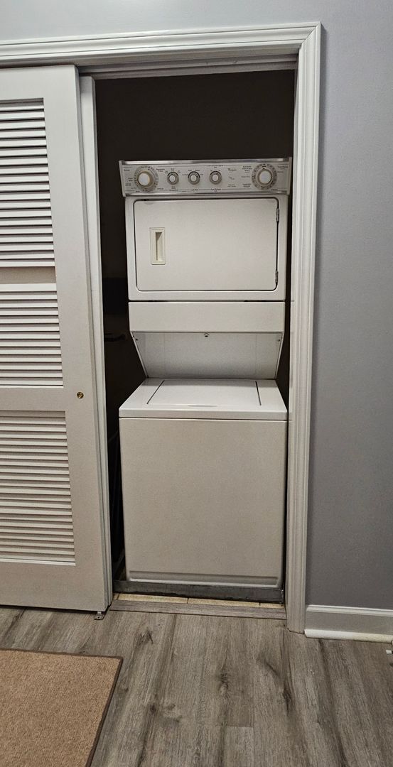 Building Photo - Stunning First-Floor, Fully Furnished Condo with Pond Views