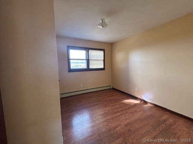 Building Photo - 111 Parkview Ave