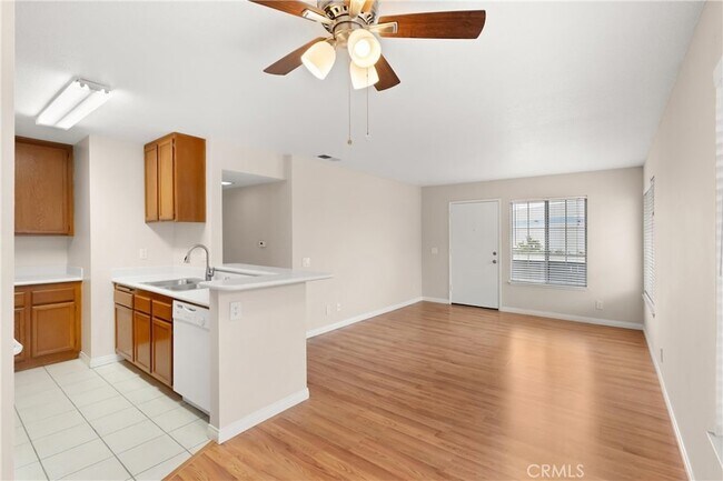 Building Photo - 18312 Parkview Ln