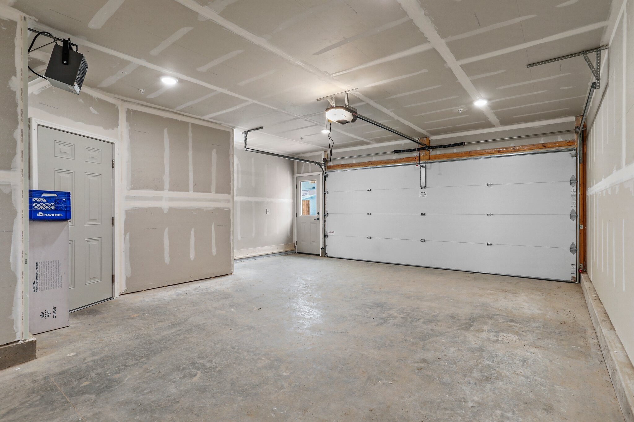 Building Photo - 940 Canter Dr