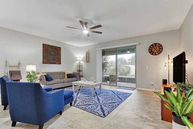 Building Photo - 5611 Barletta Dr