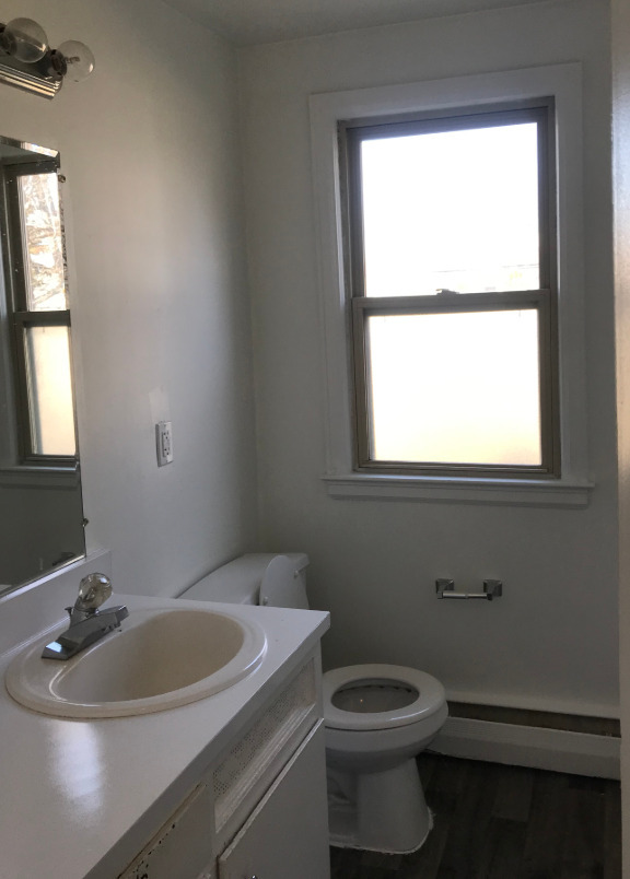 Building Photo - Vernier Park Apartments