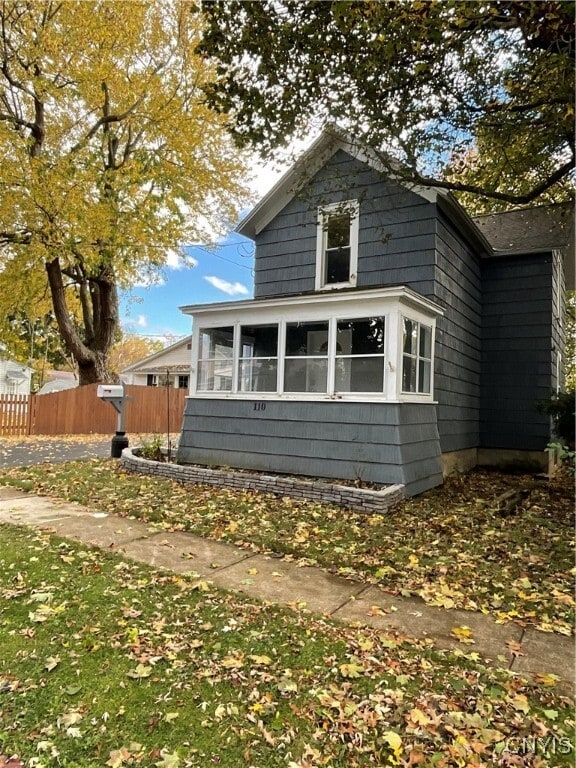 Building Photo - 110 Division St E