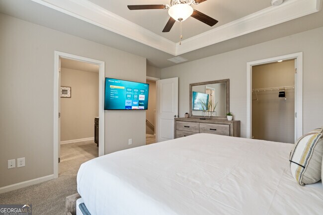 Building Photo - 2029 Pinnacle Walk