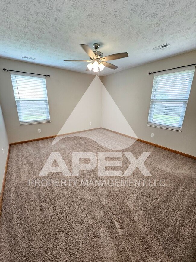 Building Photo - Beautiful 3 Bd/2 Ba Brick Single Family Home w/2-Car Garage in Powell!