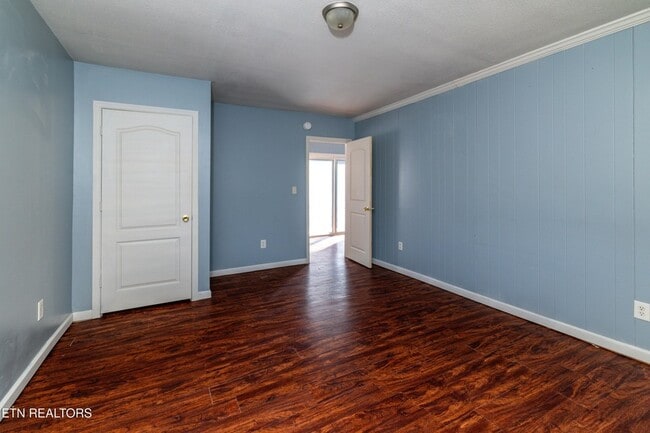 Building Photo - 241 Harless Rd