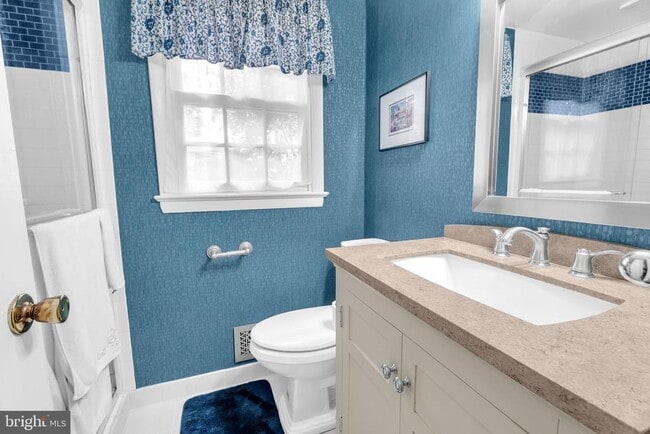 Building Photo - 2708 N Kensington St