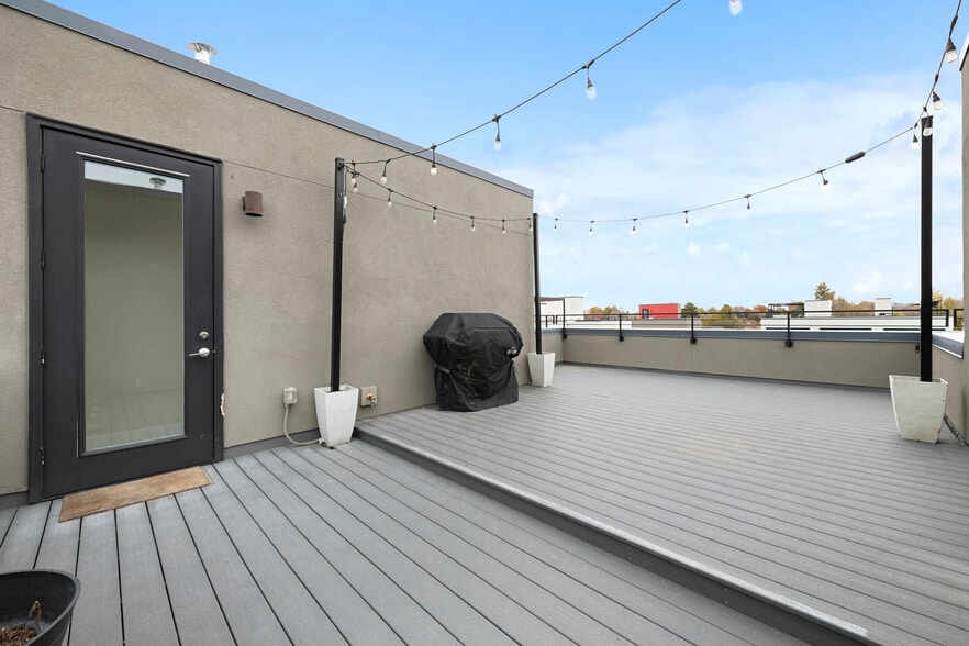 Building Photo - 3048 Wilson Ct