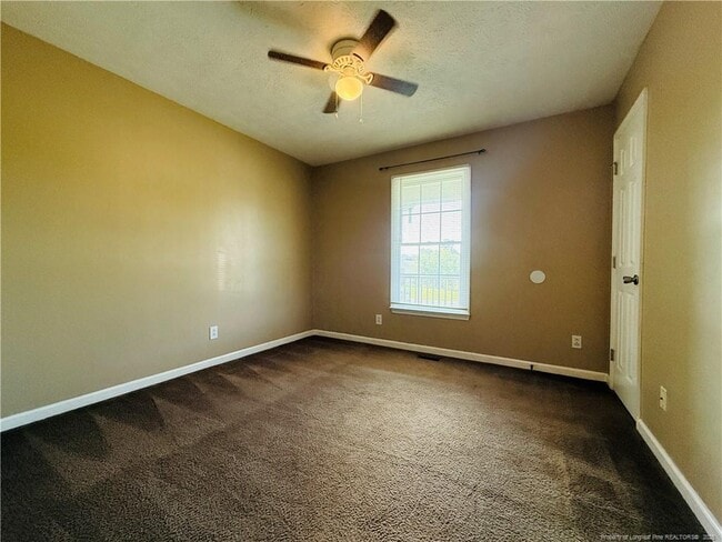 Building Photo - 520 Killeen Rd
