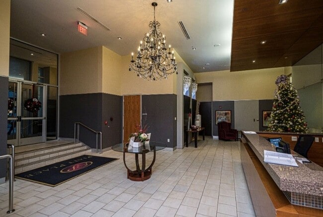 Building Photo - Fully Furnished Luxury Penthouse Condo Located in Downtown Pittsburgh