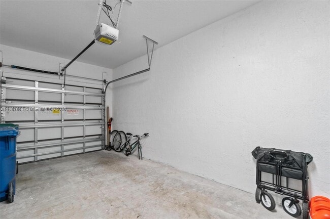 Building Photo - 10934 SW 235th St