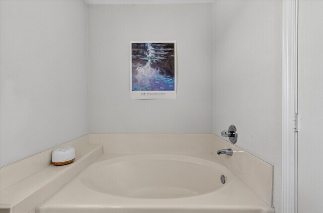 Building Photo - 16211 Whitesage Ct