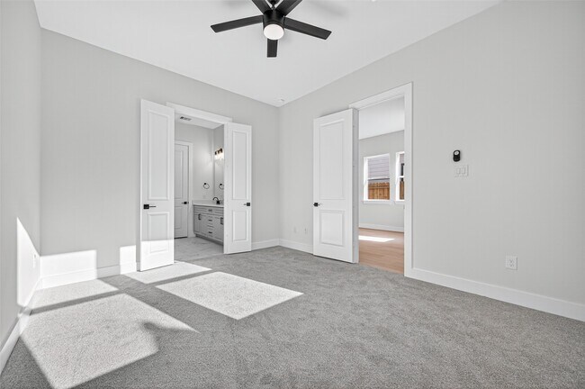 Building Photo - 4330 Avron Dr