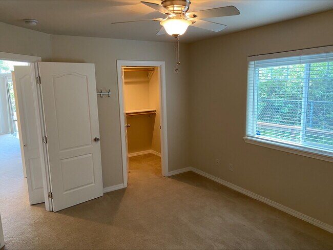 Building Photo - 148 Spruce Loop SW