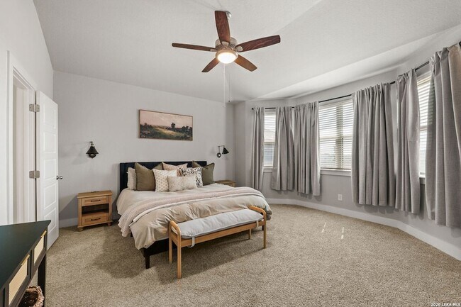 Building Photo - 6410 Comanche Sky
