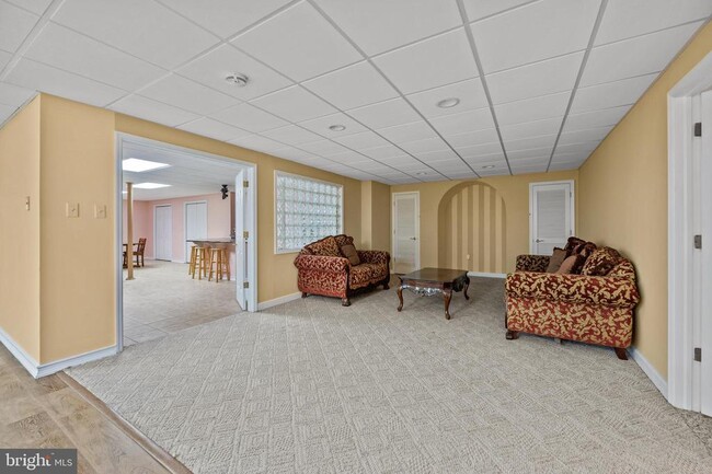 Building Photo - 1238 Hunters Rd