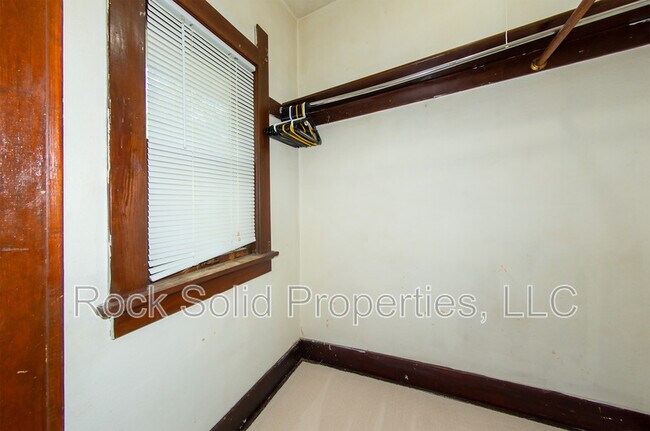 Building Photo - 1216 Talbot Ct