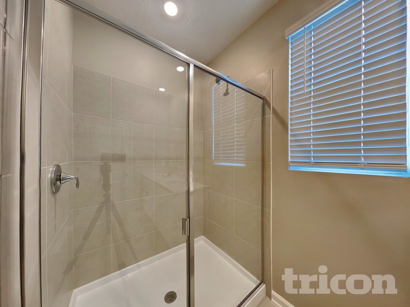 Building Photo - 734 Squire Ave