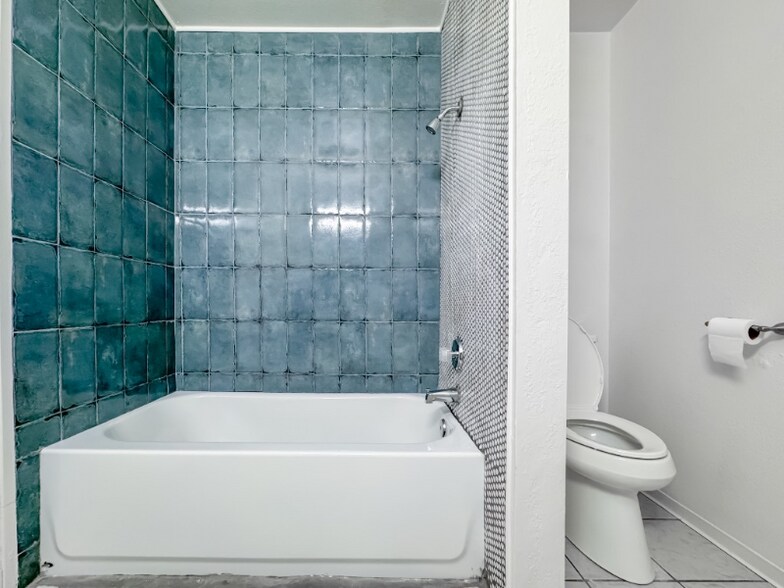 Building Photo - 47 Dearborn Pl