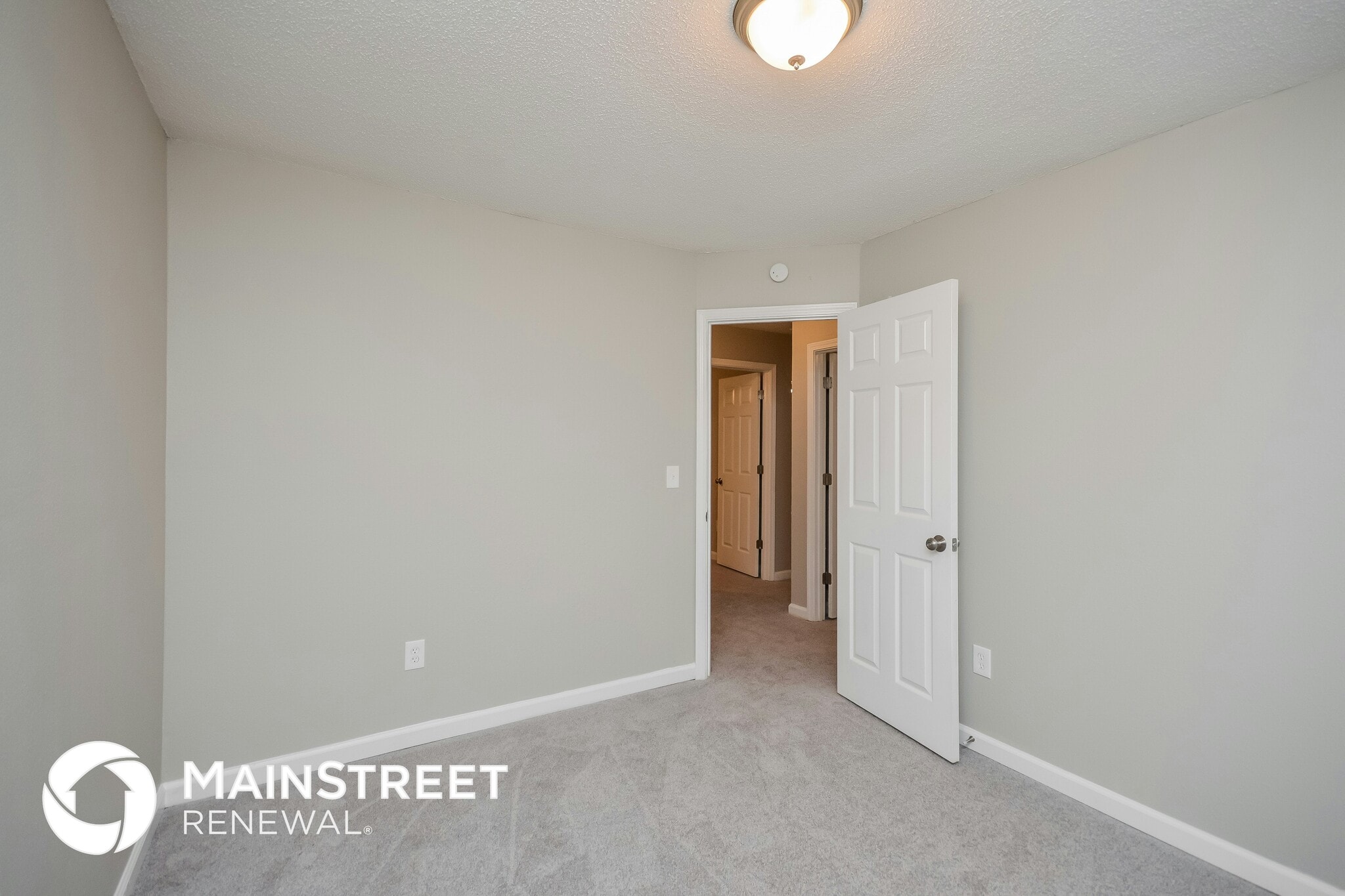 Building Photo - 722 Jockey Ln