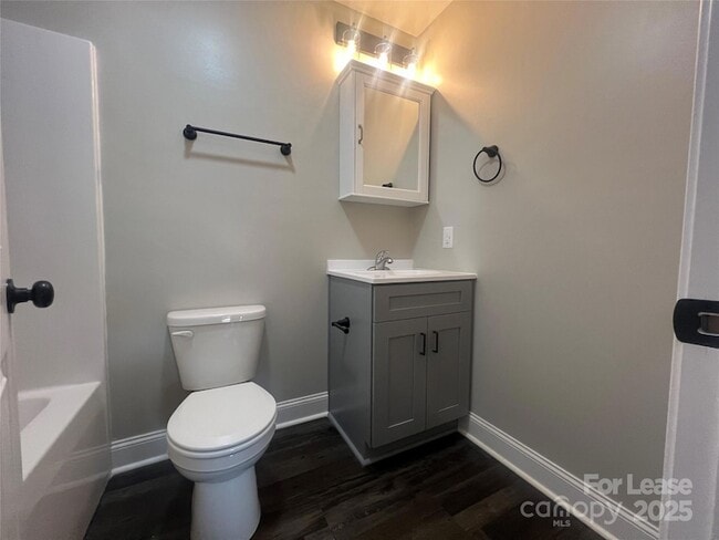 Building Photo - 2775 S US 321 Hwy