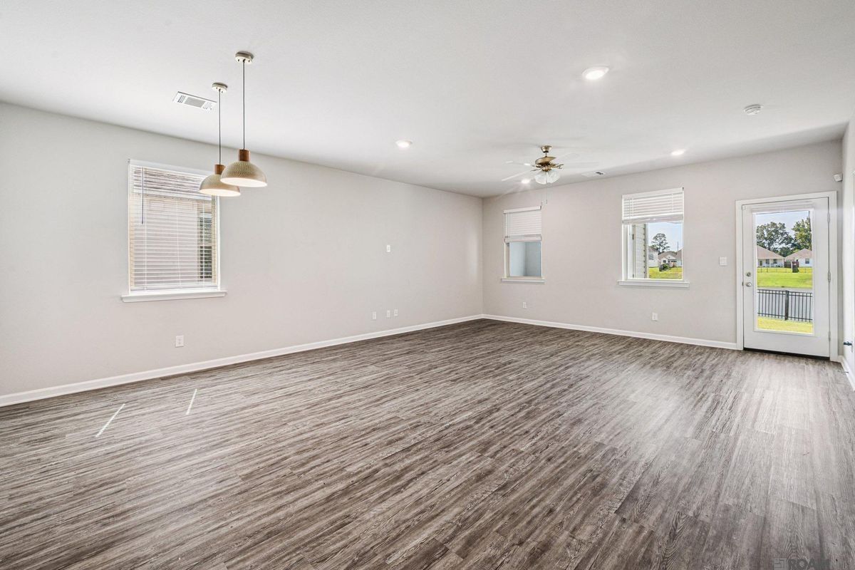 Building Photo - 13622 Bellacosa Ave