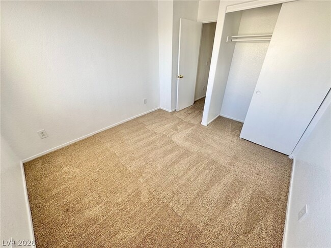 Building Photo - 3383 Sparrow Heights Ave