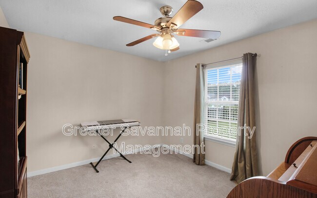 Building Photo - 141 Nandina Wy