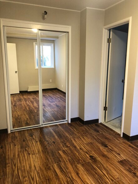 Building Photo - 1280 38th Ave