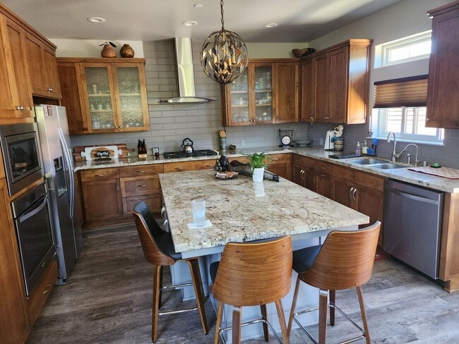 Building Photo - COMING SOON-Sophisticated-modern AG HOME