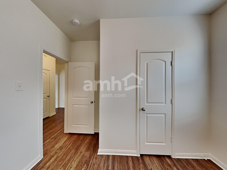 Building Photo - 22510 Mount Echo Dr