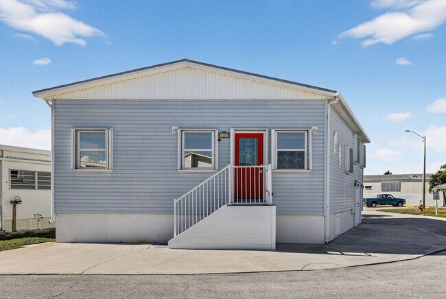 Building Photo - 1282 Nettles Blvd