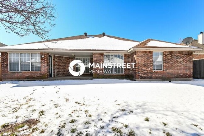 Building Photo - 4 Bedroom Pet-Friendly Home in Edmond, OK ...