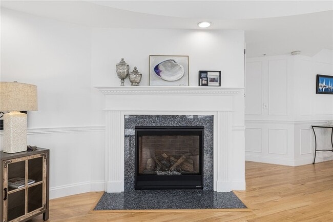 Building Photo - 53 Conanicus Ave
