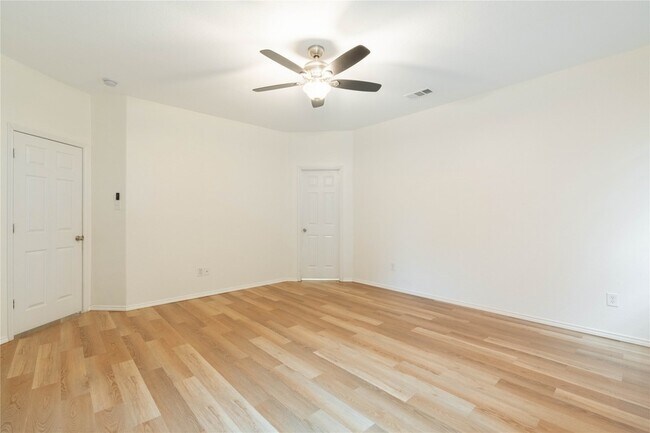 Building Photo - 5105 Spyglass Ln