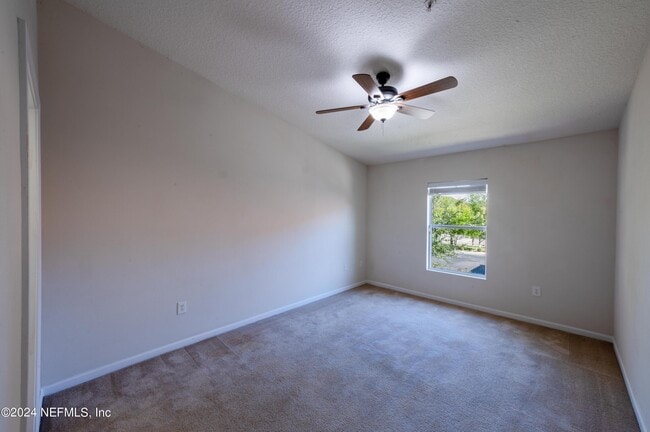 Building Photo - 9505 Armelle Way