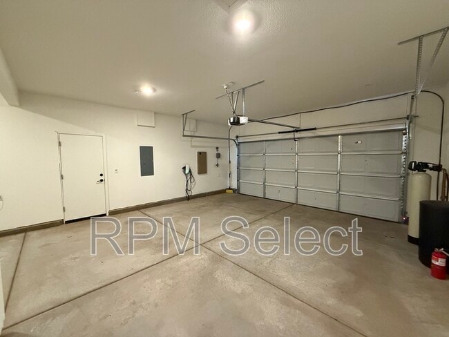 Building Photo - 9672 Tangelo Cir