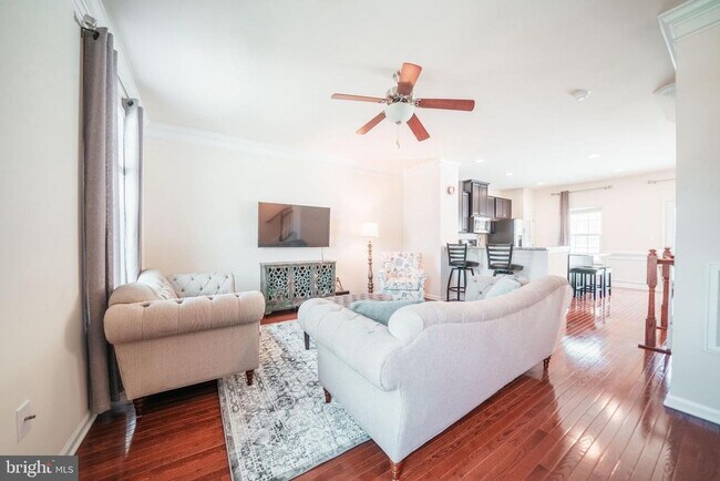 Building Photo - 2111 Elm Tree Knoll