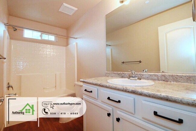 Building Photo - 573 Mission De Oro Dr