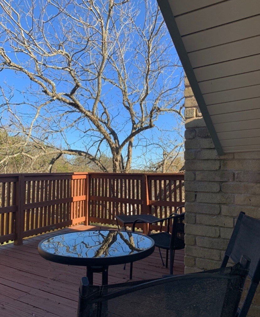 private deck outside master bedroom - 8100 Red Willow Dr