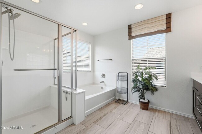 Building Photo - 464 N Ranger Trail