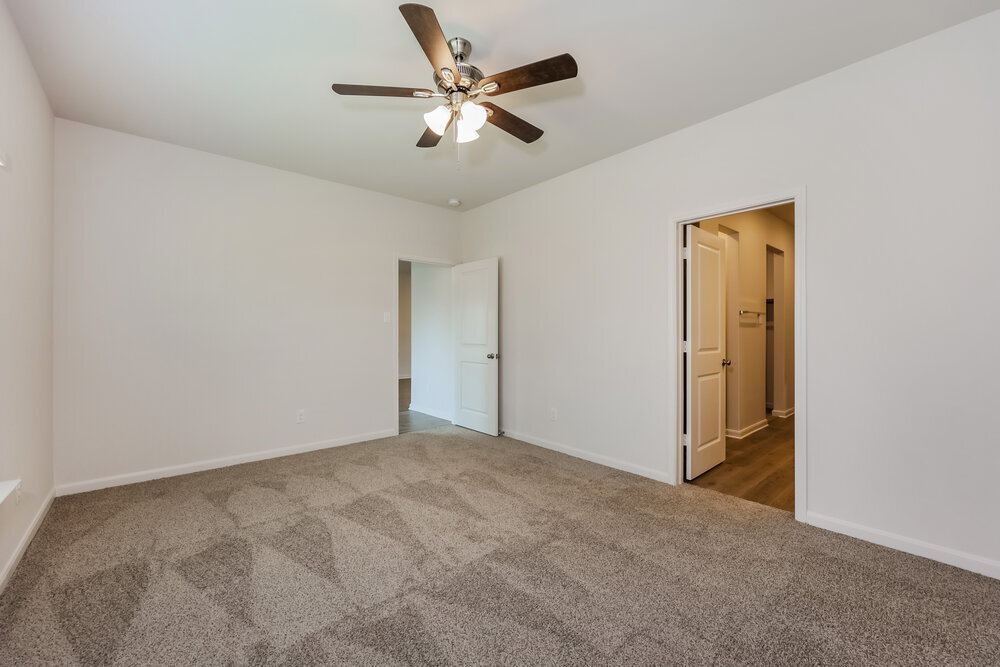 Building Photo - 9829 Teton Vis Dr