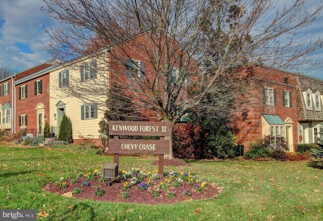 Building Photo - 6702 Offutt Ln
