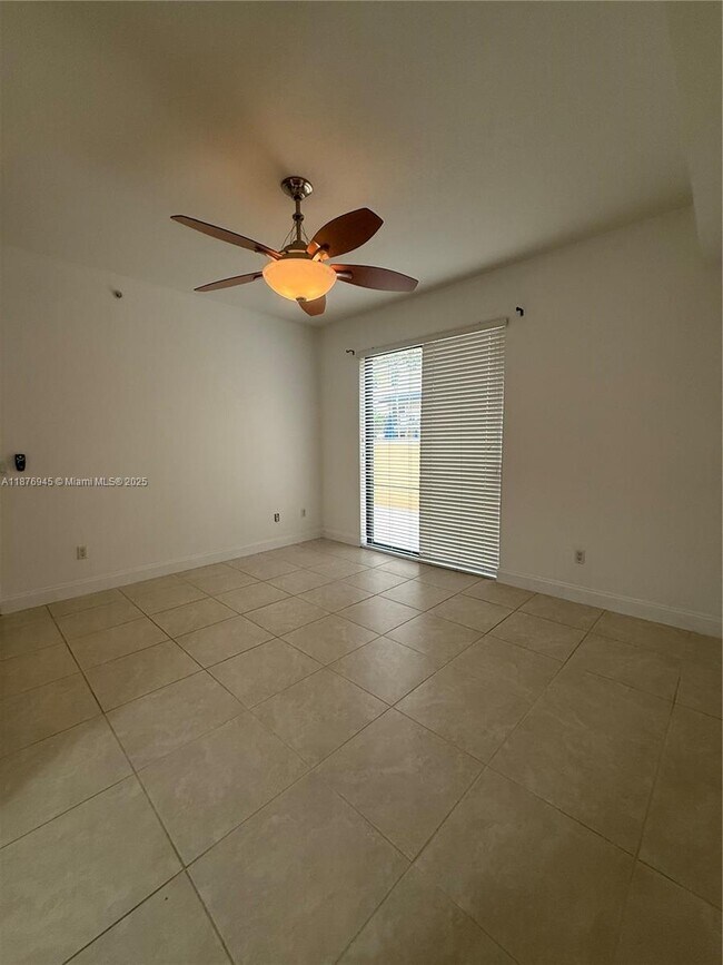Building Photo - 8390 SW 72nd Ave