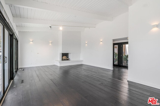 Building Photo - 17921 Vicino Way