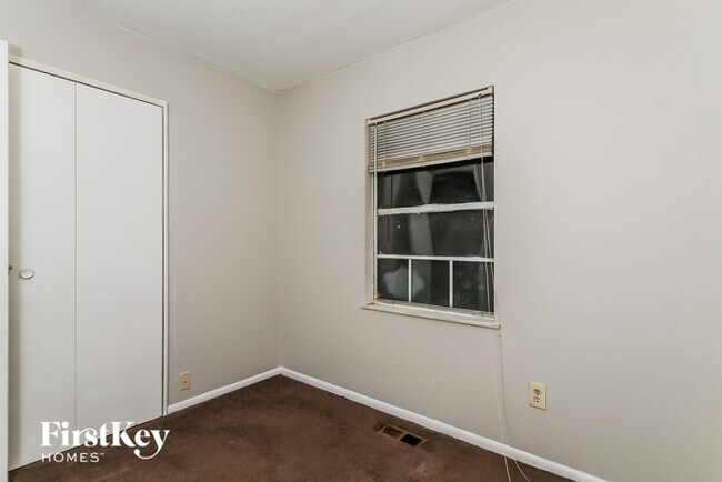 Building Photo - 4110 Mellis Dr