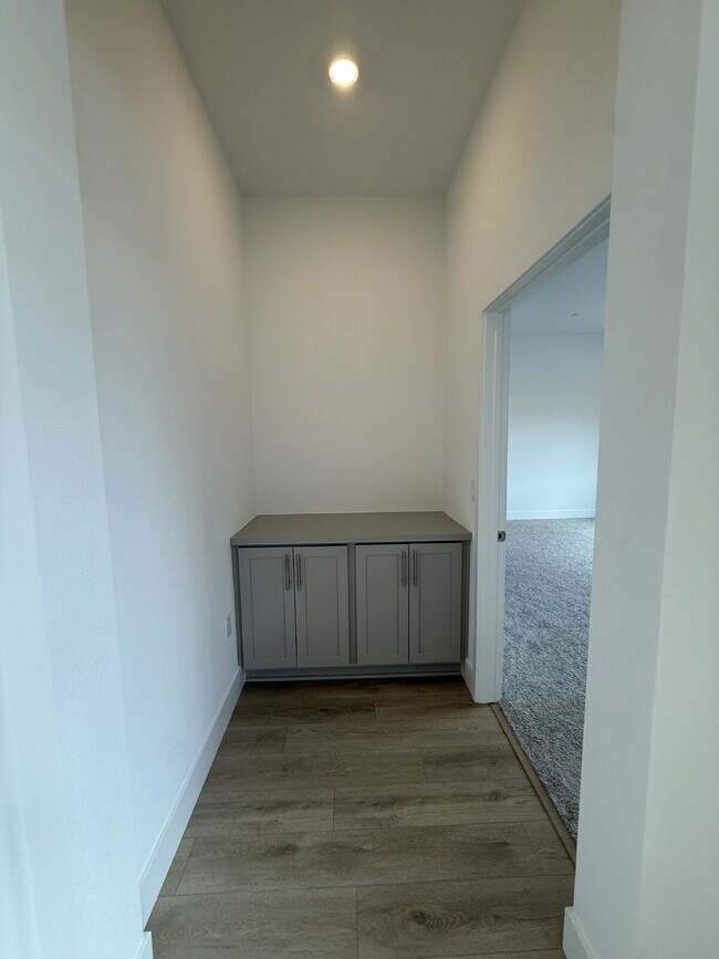 Building Photo - Brand-New 4-Bedroom Single-Story Home with Solar, Stunning Views & Open Floor Plan!